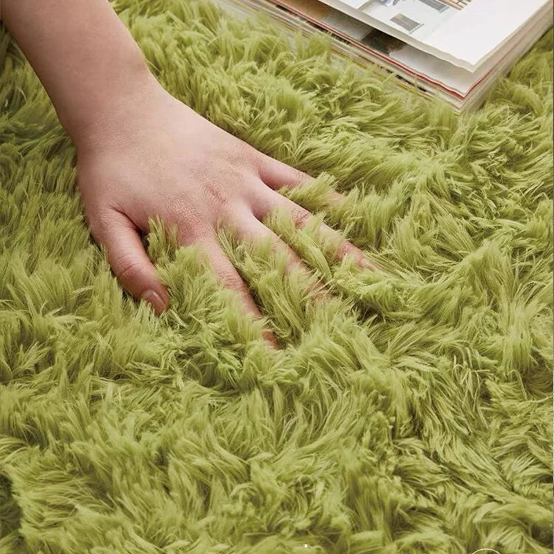 Fluffy Grass Green Rug