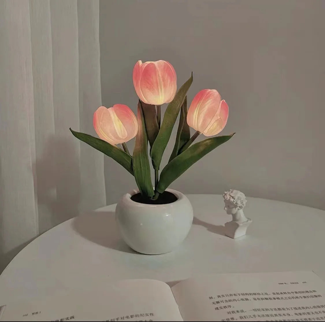 LED Tulip Lamp